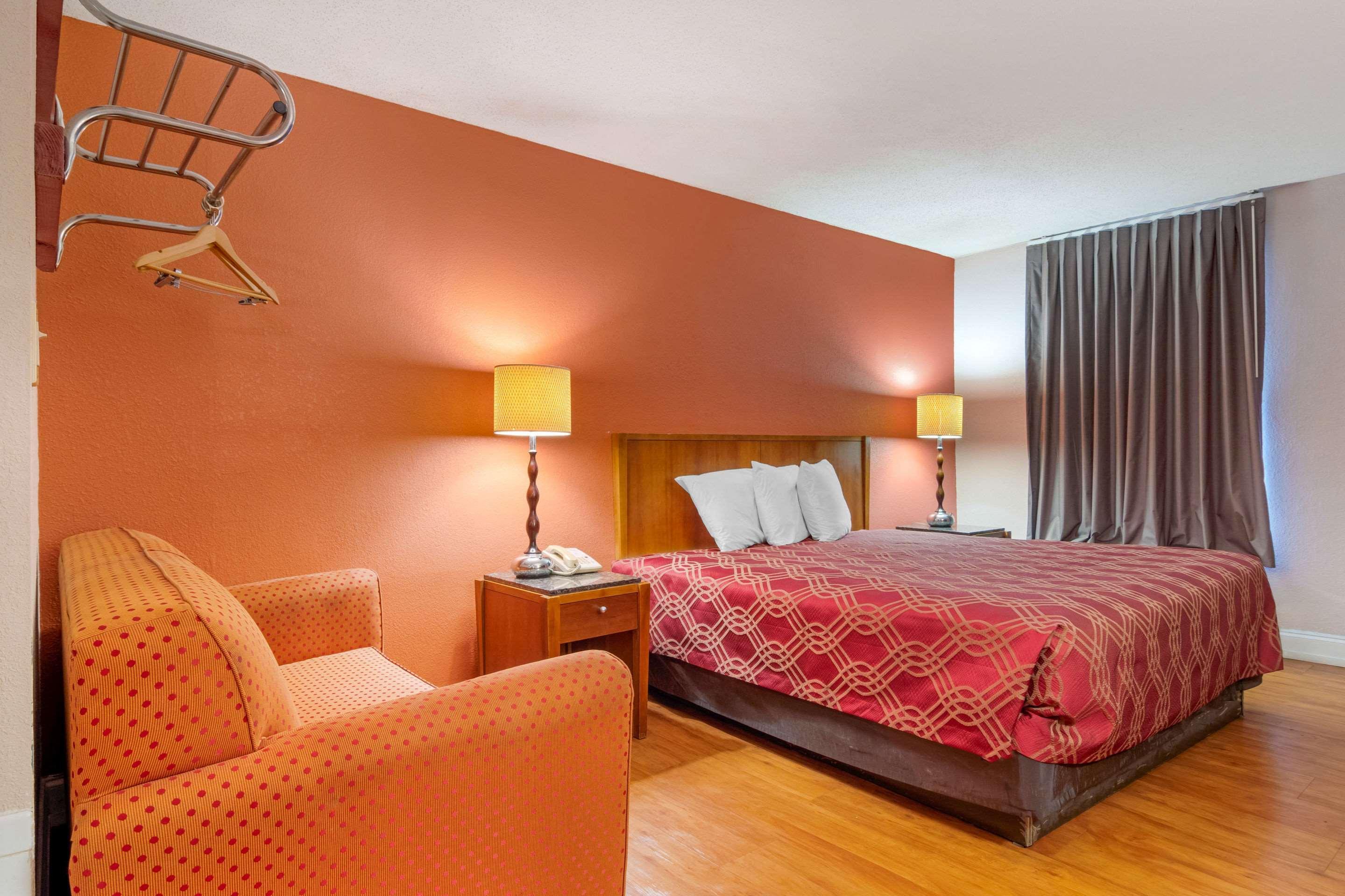 Econo Lodge Decatur Exteriér fotografie